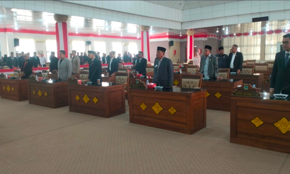Paripurna Tingkat Kedua DPRD Ogan Ilir Digelar, Bupati Panca Sampaikan Pendapat Akhir